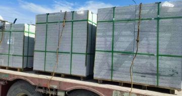 大庆 芝麻白花岗岩地铺石装车日常