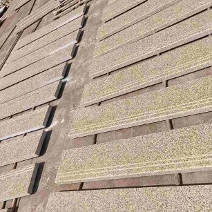 大庆 黄金麻花岗岩光面楼梯踏步