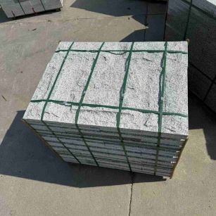 大庆 白麻花岗岩石材自然面蘑菇石成品