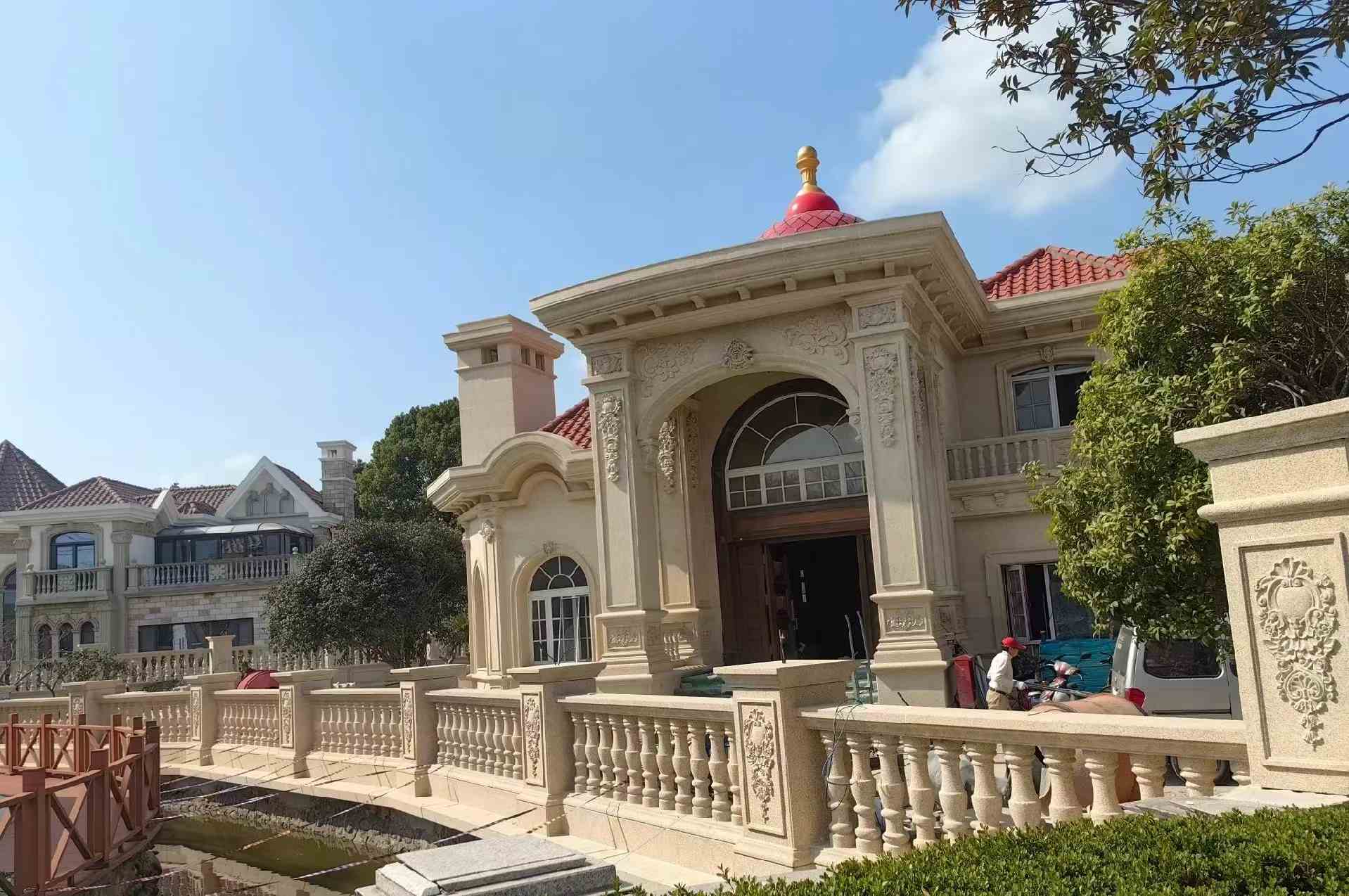 大庆 黄金麻花岗岩欧式别墅