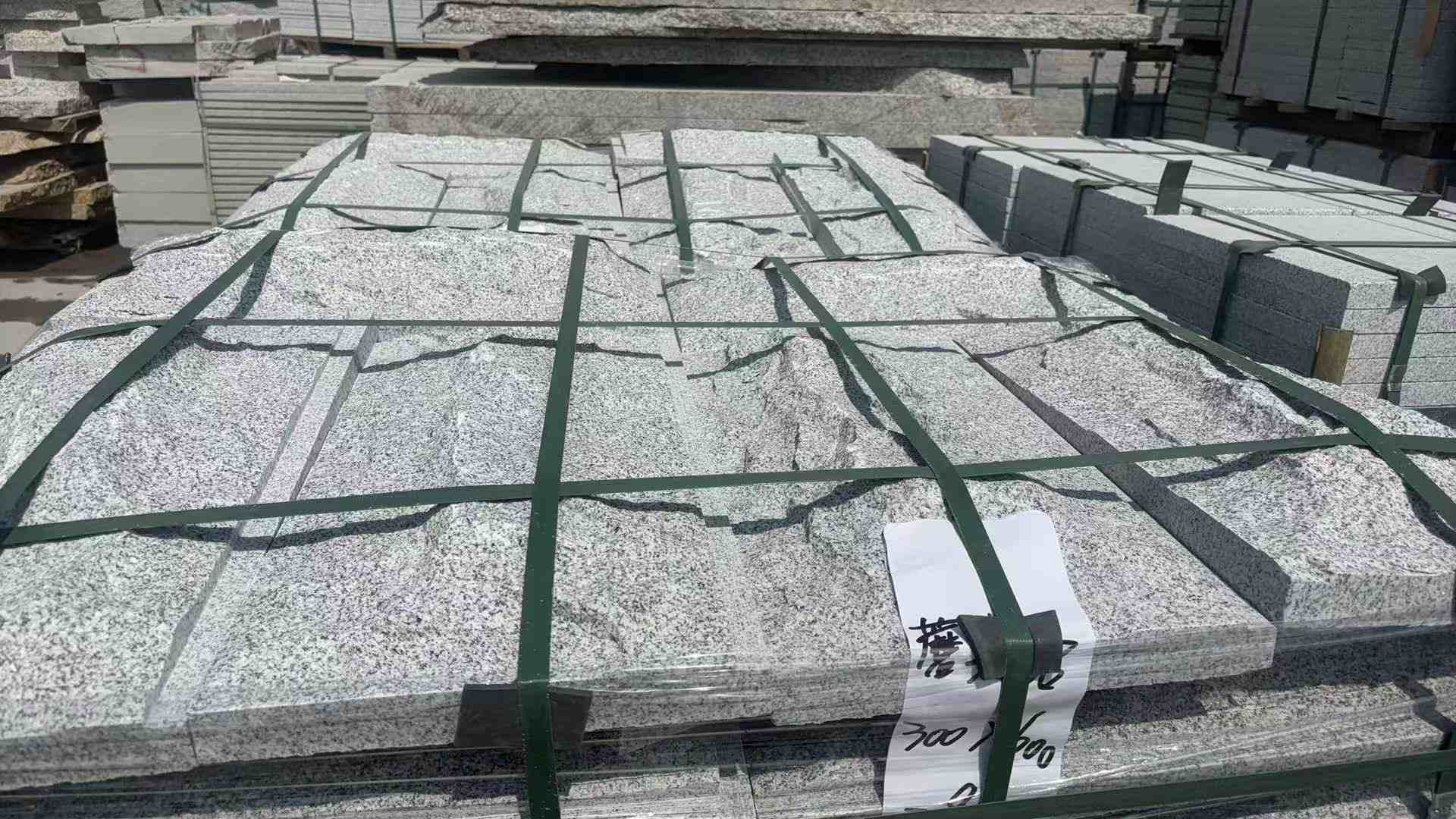 大庆 芝麻白蘑菇石成品