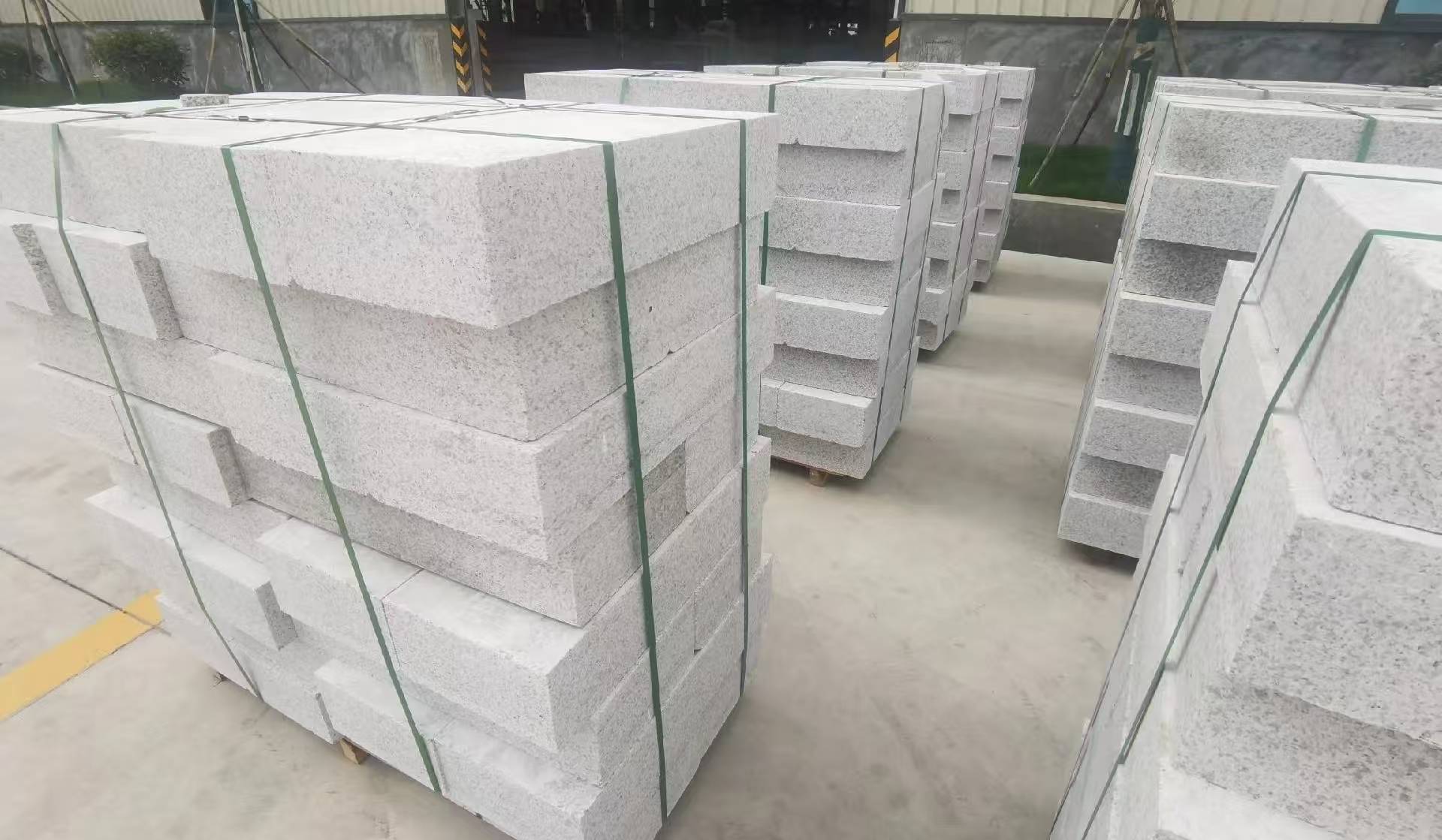 大庆 白麻花岗岩路沿石，立缘石，平缘石，路牙石，道牙石，马路牙子等