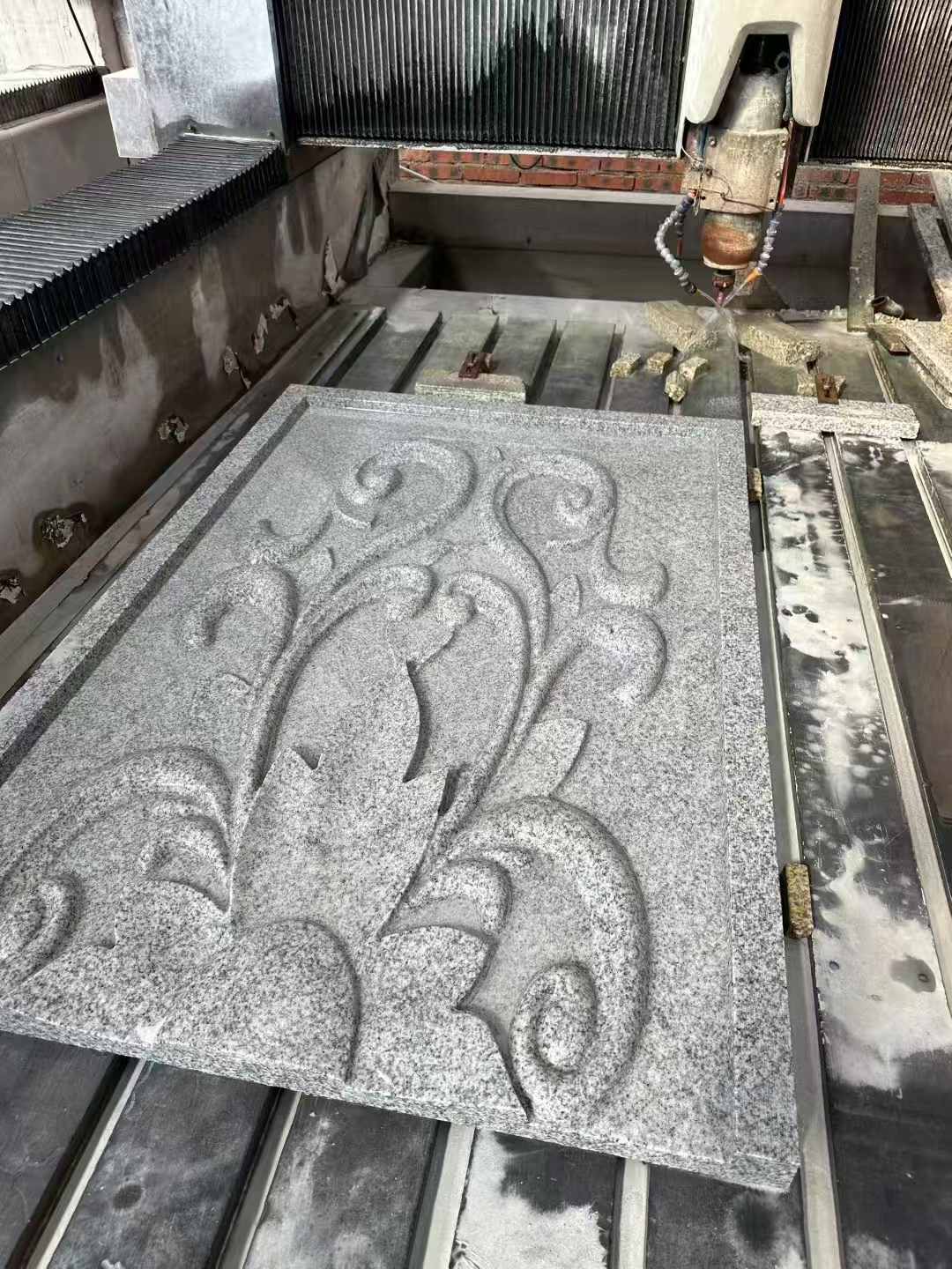 大庆 白麻别墅干挂雕花板