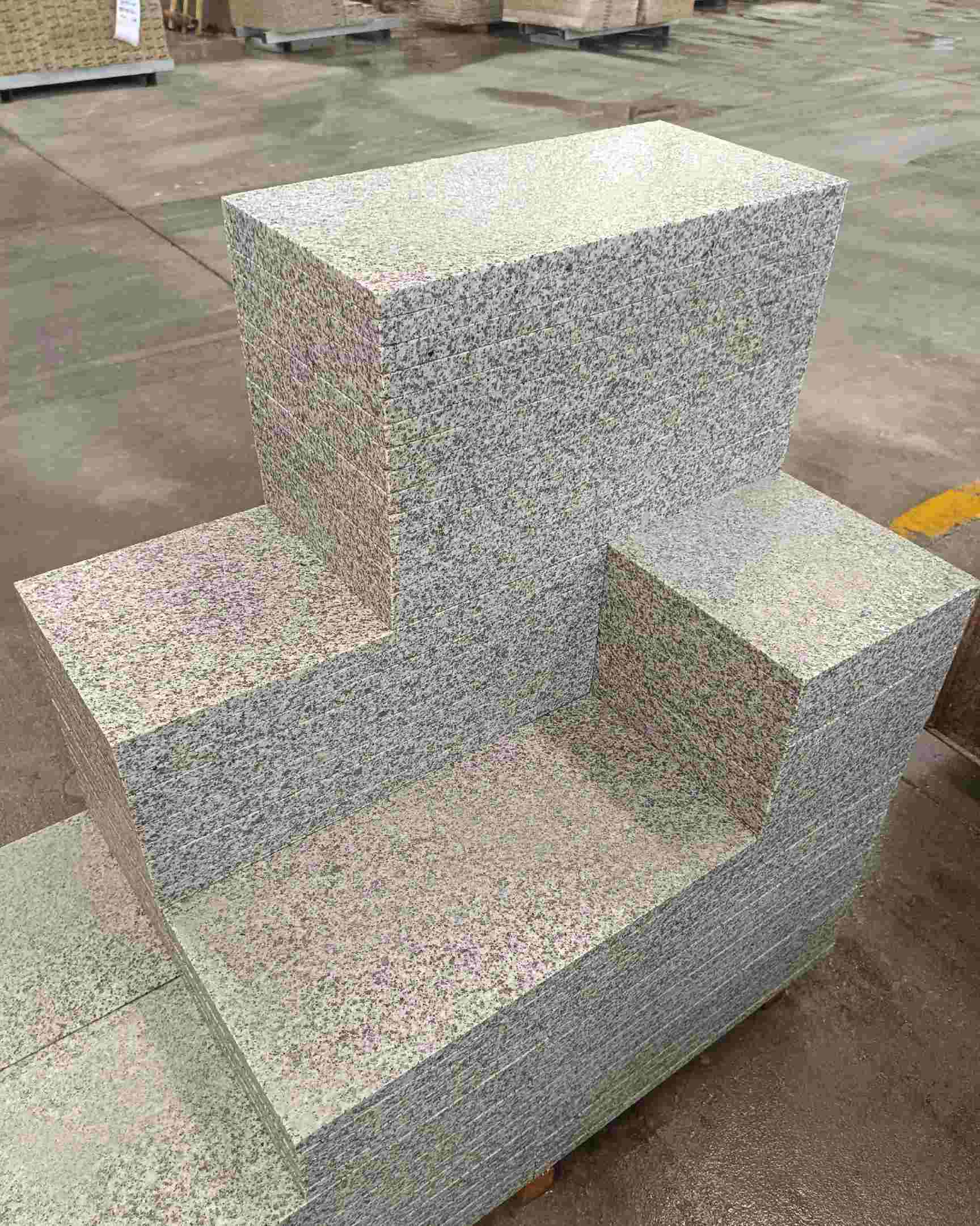 大庆 白麻花岗岩荔枝面地铺石