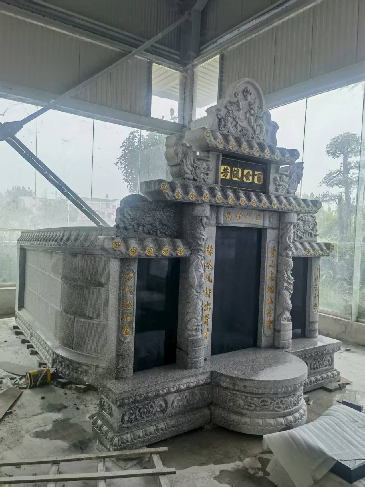 大庆 芝麻白墓碑效果展示图